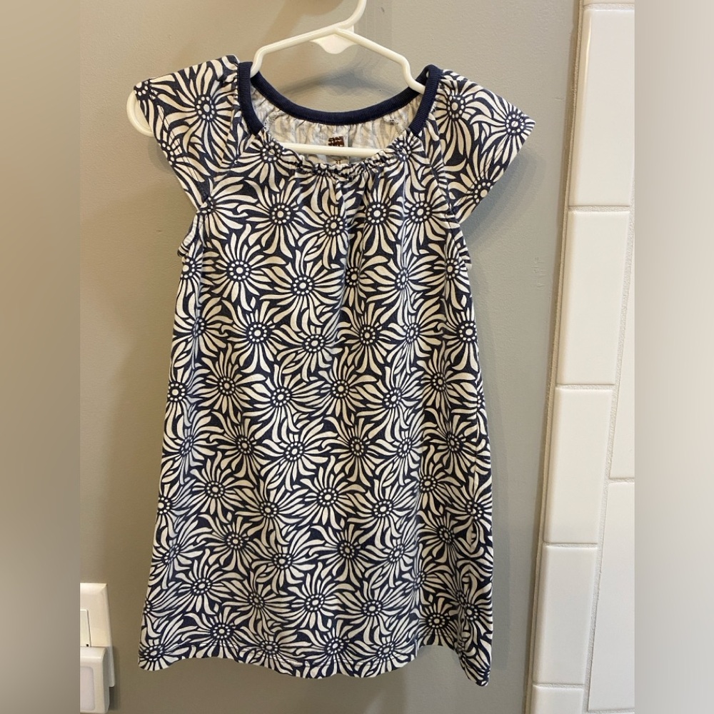 Tea Collection Navy Blue Daisy Field Flutter Dress / Size 3 / GUC